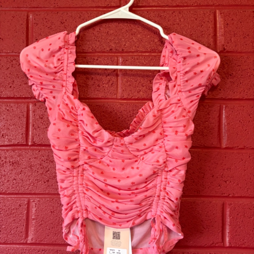 NWT Tiger Mist Toronto Top